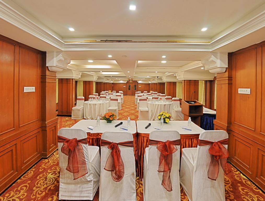 Hotel Gokulam Park Chennai Extérieur photo